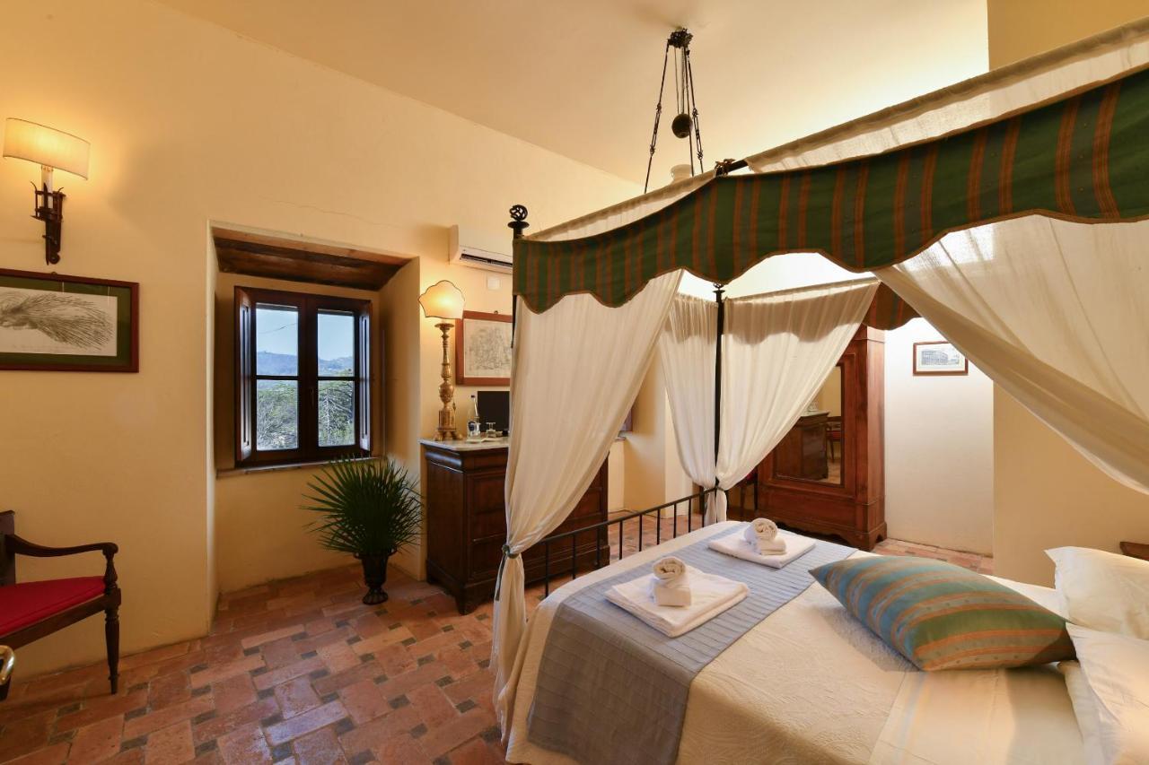 Castello Costaguti Hotel Roccalvecce Eksteriør billede