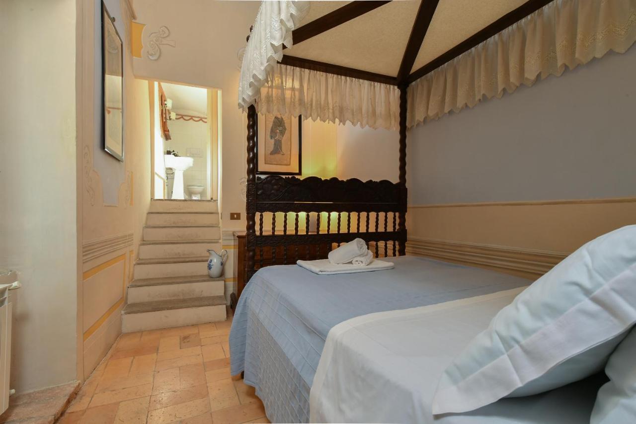 Castello Costaguti Hotel Roccalvecce Eksteriør billede