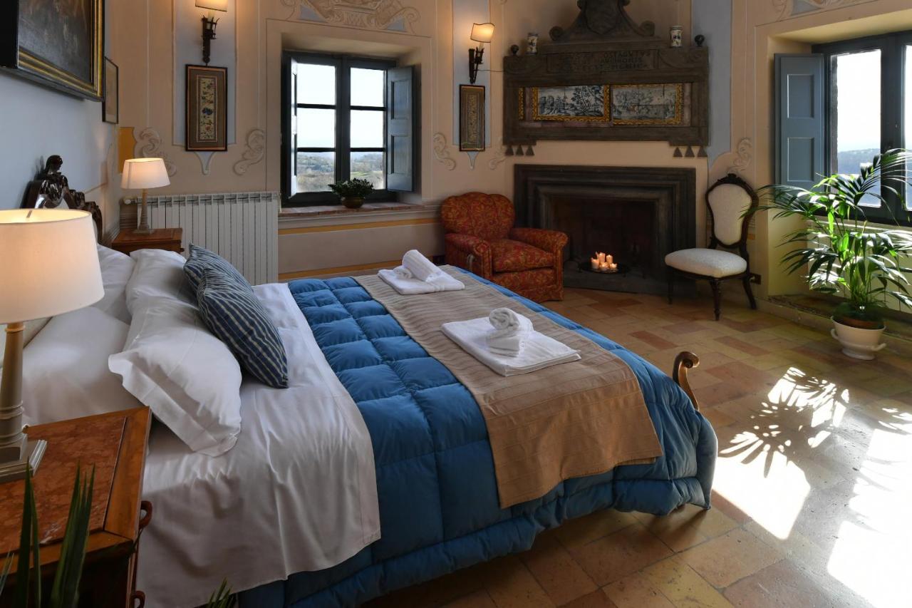 Castello Costaguti Hotel Roccalvecce Eksteriør billede