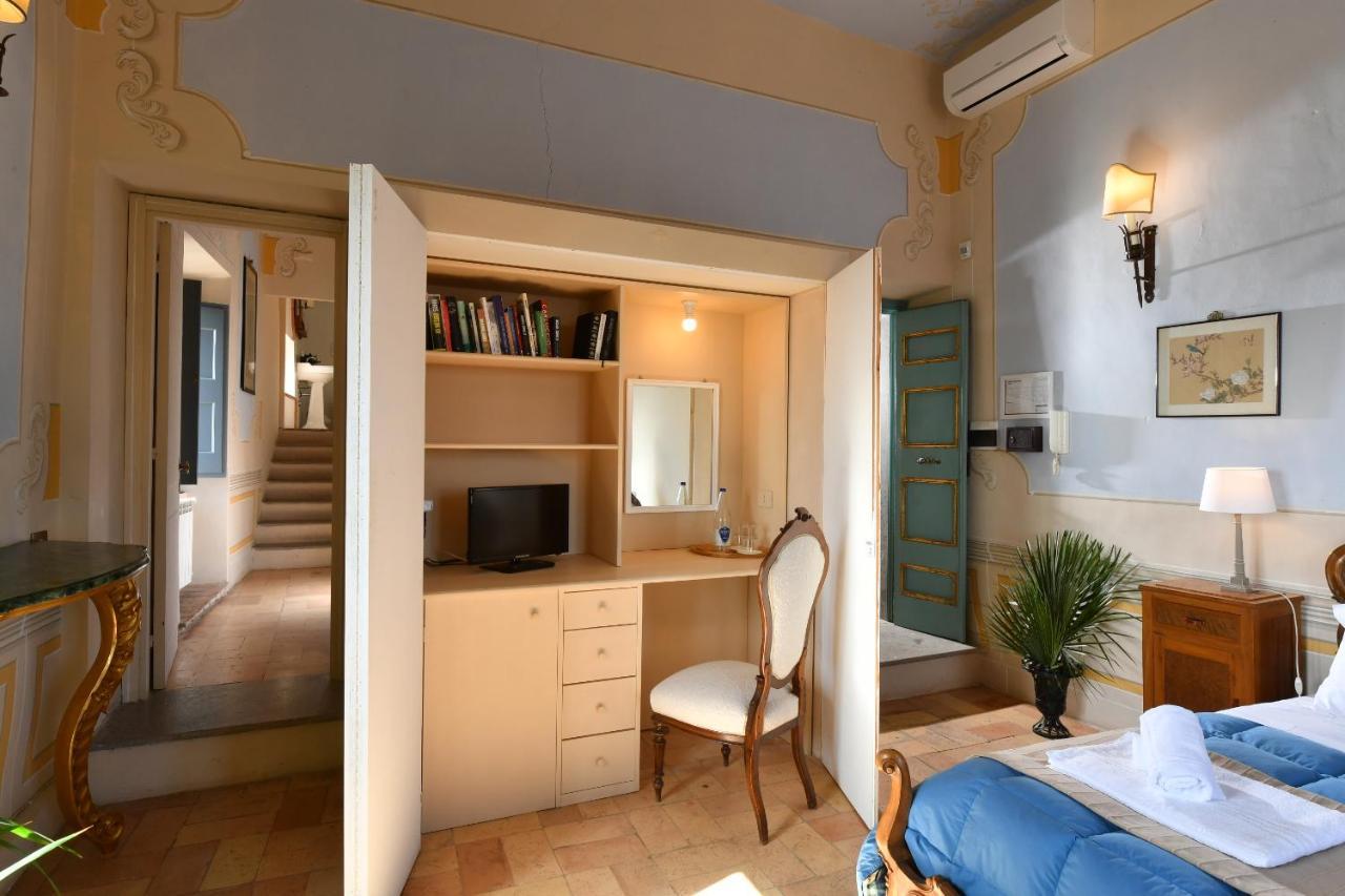 Castello Costaguti Hotel Roccalvecce Eksteriør billede
