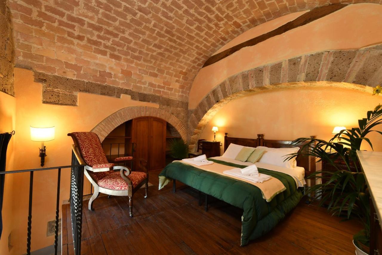 Castello Costaguti Hotel Roccalvecce Eksteriør billede