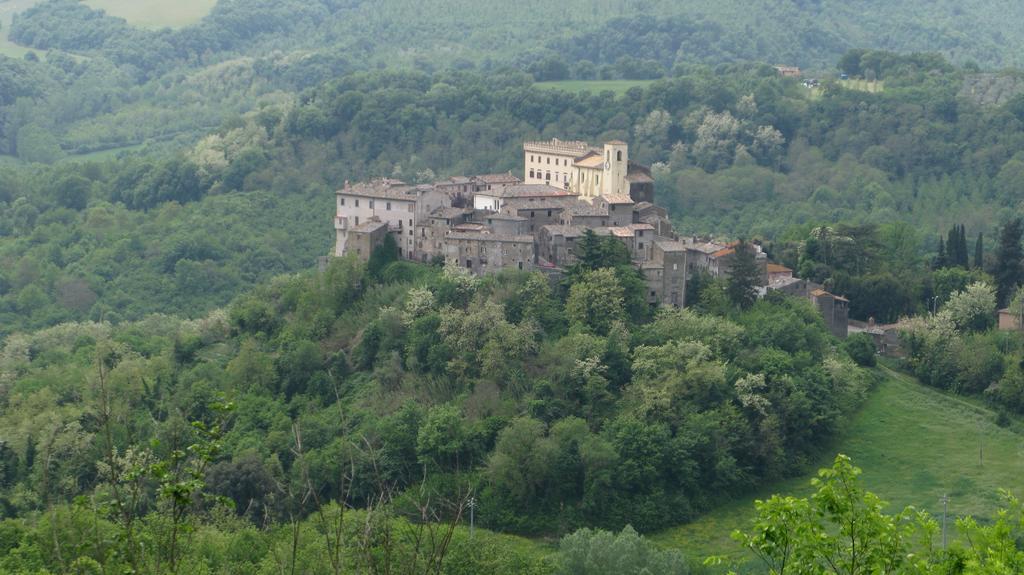 Castello Costaguti Hotel Roccalvecce Eksteriør billede